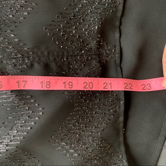 2/$30 NWOT Tommy Hilfiger sleeveless top - Picture 7 of 8